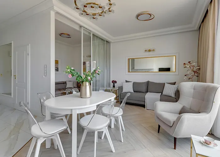 Old City & River View Premium Apartment By Lion Apartments